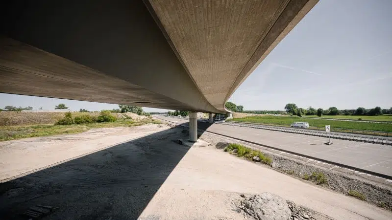 Havellandautobahn von unten