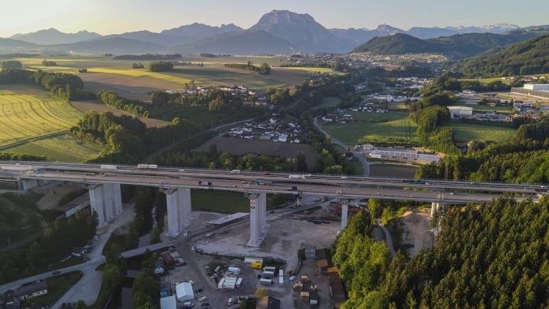 Querverschub Aurachbrücke © Gregor Hartl / HABAU GROUP